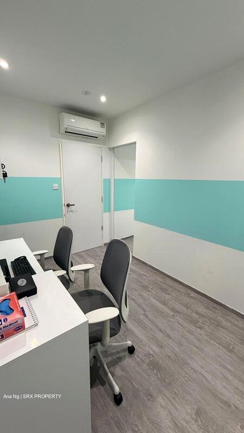 Toa Payoh Central (D12), Shop House #514445591
